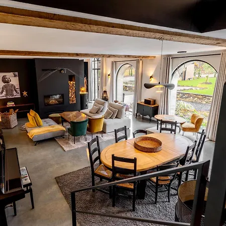 Les Granges De Bed & Breakfast