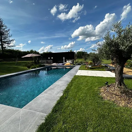 Les Granges De Bed & Breakfast