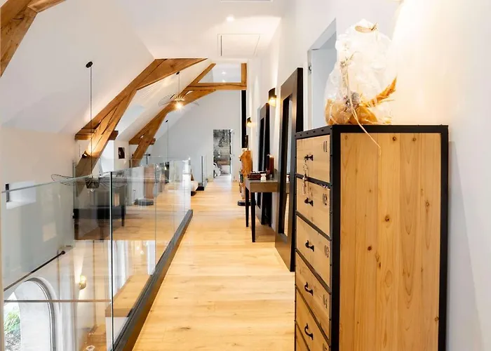 Les Granges De ベッド・アンド・ブレックファスト Juvardeil