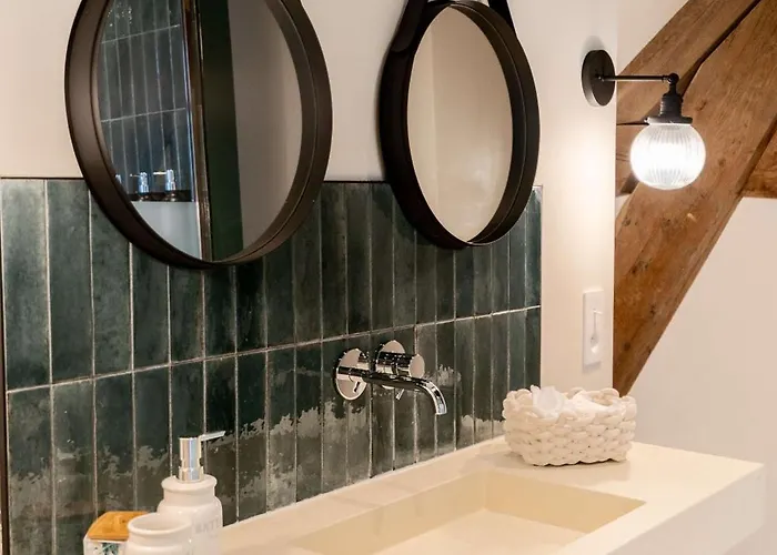 Les Granges De Juvardeil