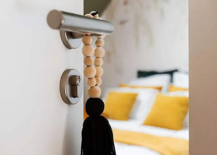 Les Granges De Juvardeil